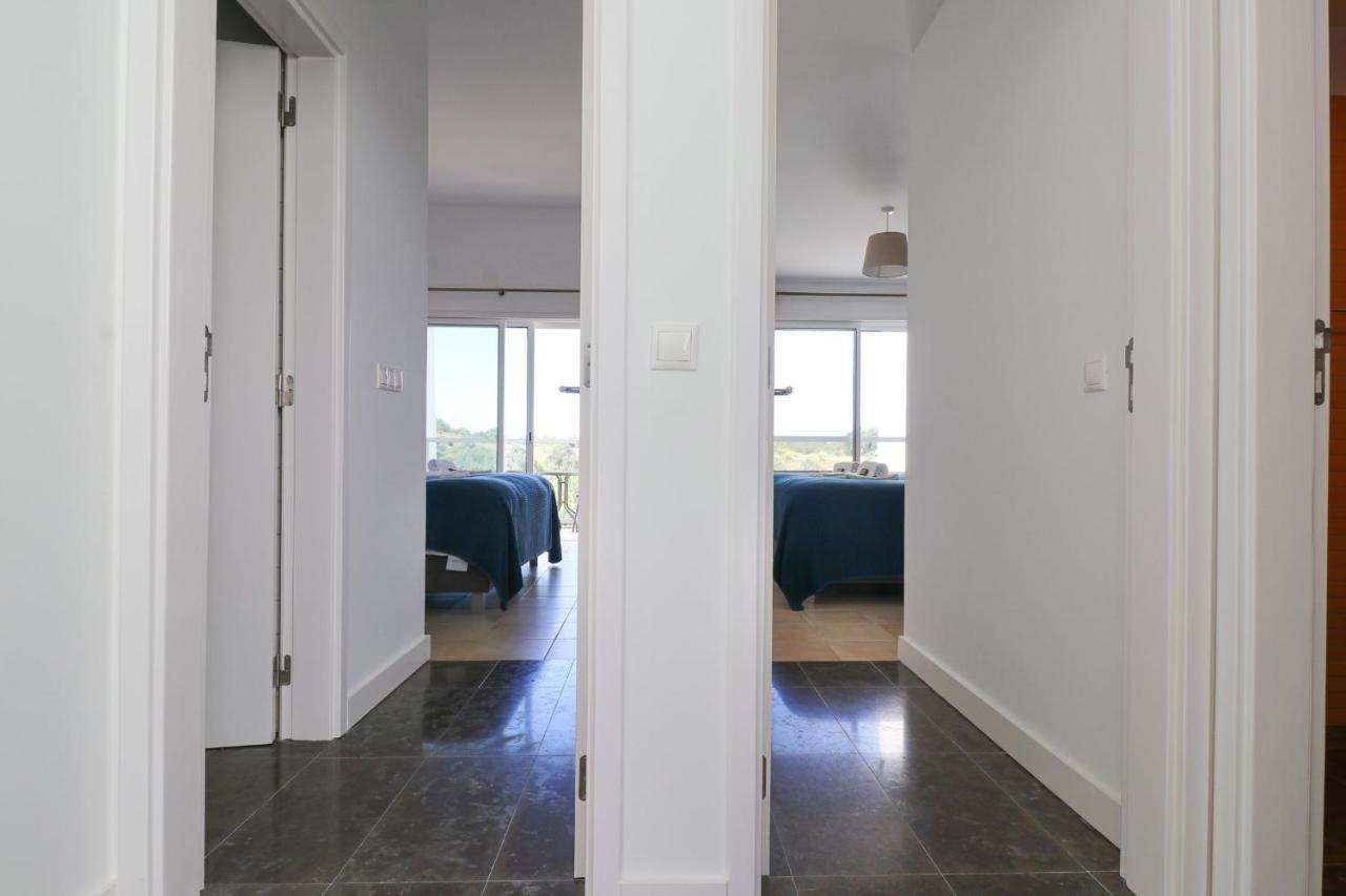 Lovelystay - Divine 3Bdr Duplex House W/ Pool & Garden Patroves Buitenkant foto
